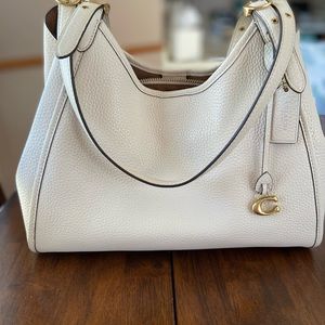 Beautiful Cream Coach Handbag